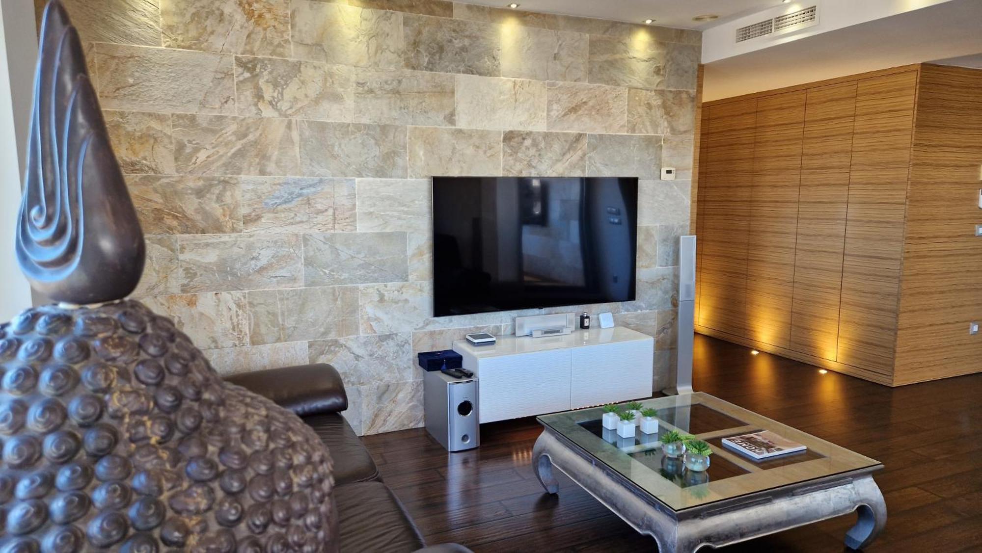 Atico De Lujo Con Jacuzzi Climatizado En Terraza Apartment Elche Exterior photo